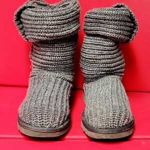 UGG Classic Cardy Cable Knit Wool Blend Womens Gray Sweater Boots #5819 size 6